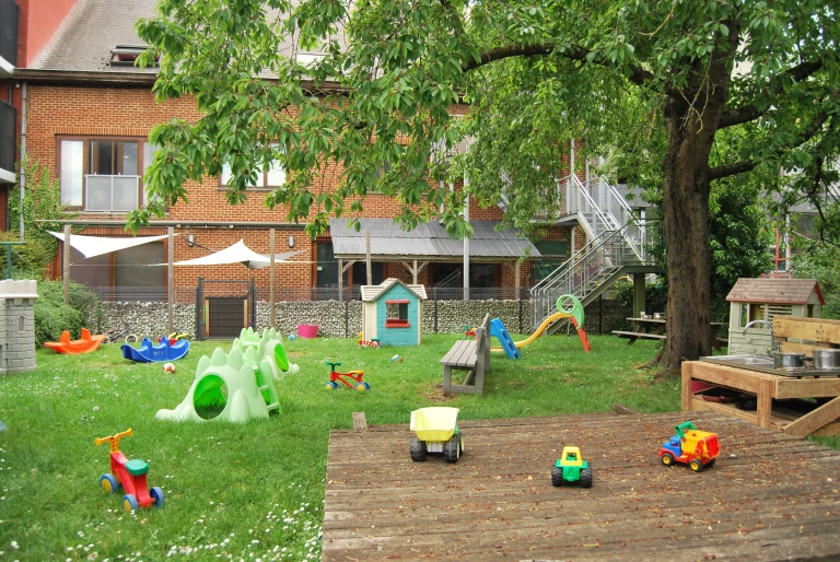 Accueil-de-la-petite-enfance-Les-Bouts-d'Choux-&-SASPE