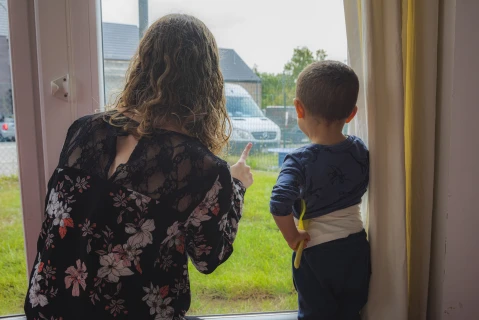Une-&eacute;quipe-&agrave;-l-&eacute;coute-cr&egrave;ches-Sonefa