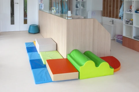 Cr&egrave;che-pour-b&eacute;b&eacute;s-Les-P'tits-Signes